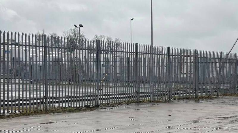 Commercial fencing Derby