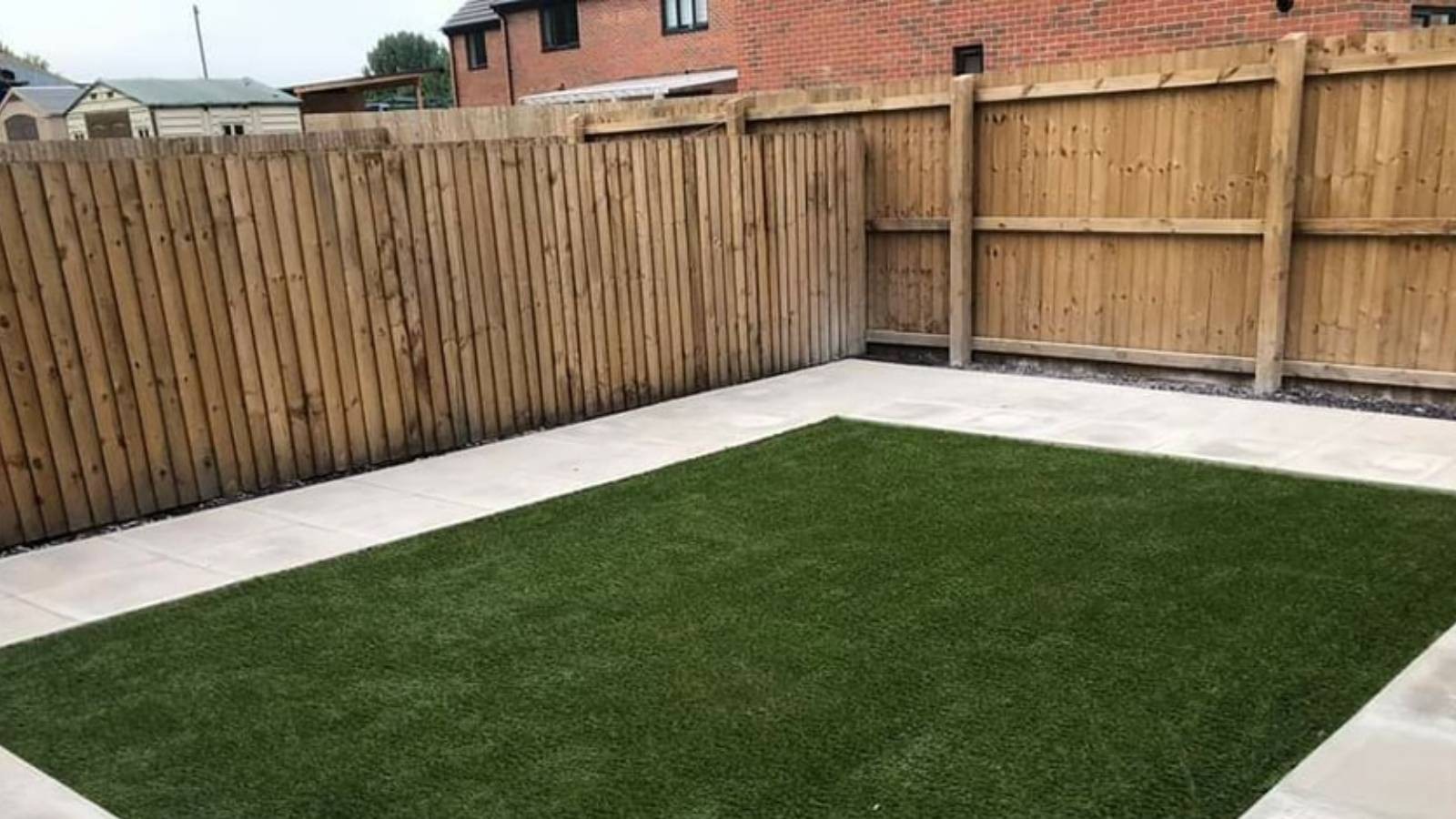 Acoustic fencing in Derby